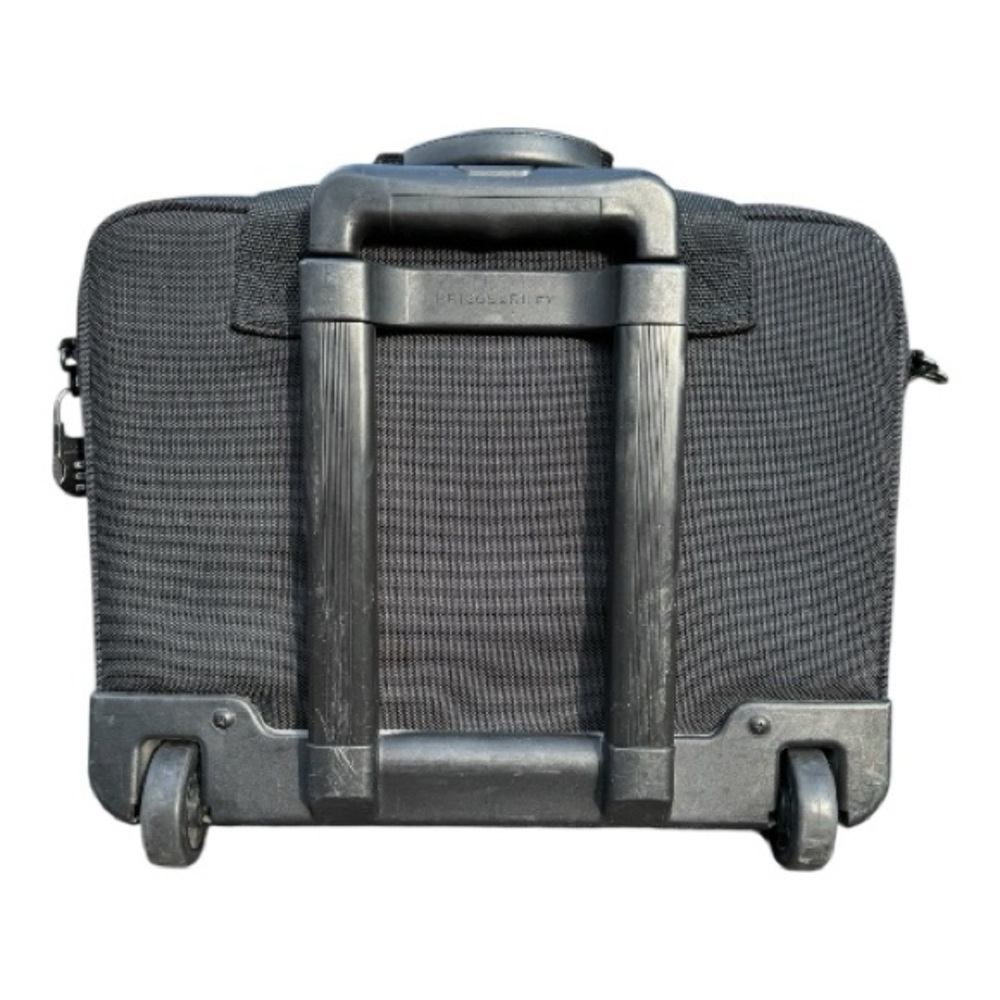 Briggs & Riley Travelware Laptop Briefcase  Durable & Professional - Picture 4 of 14